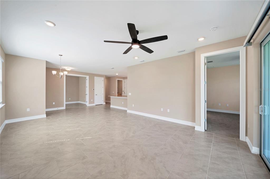 305 Ibiza Loop Venice, FL 34292 - Photo 5 of 45