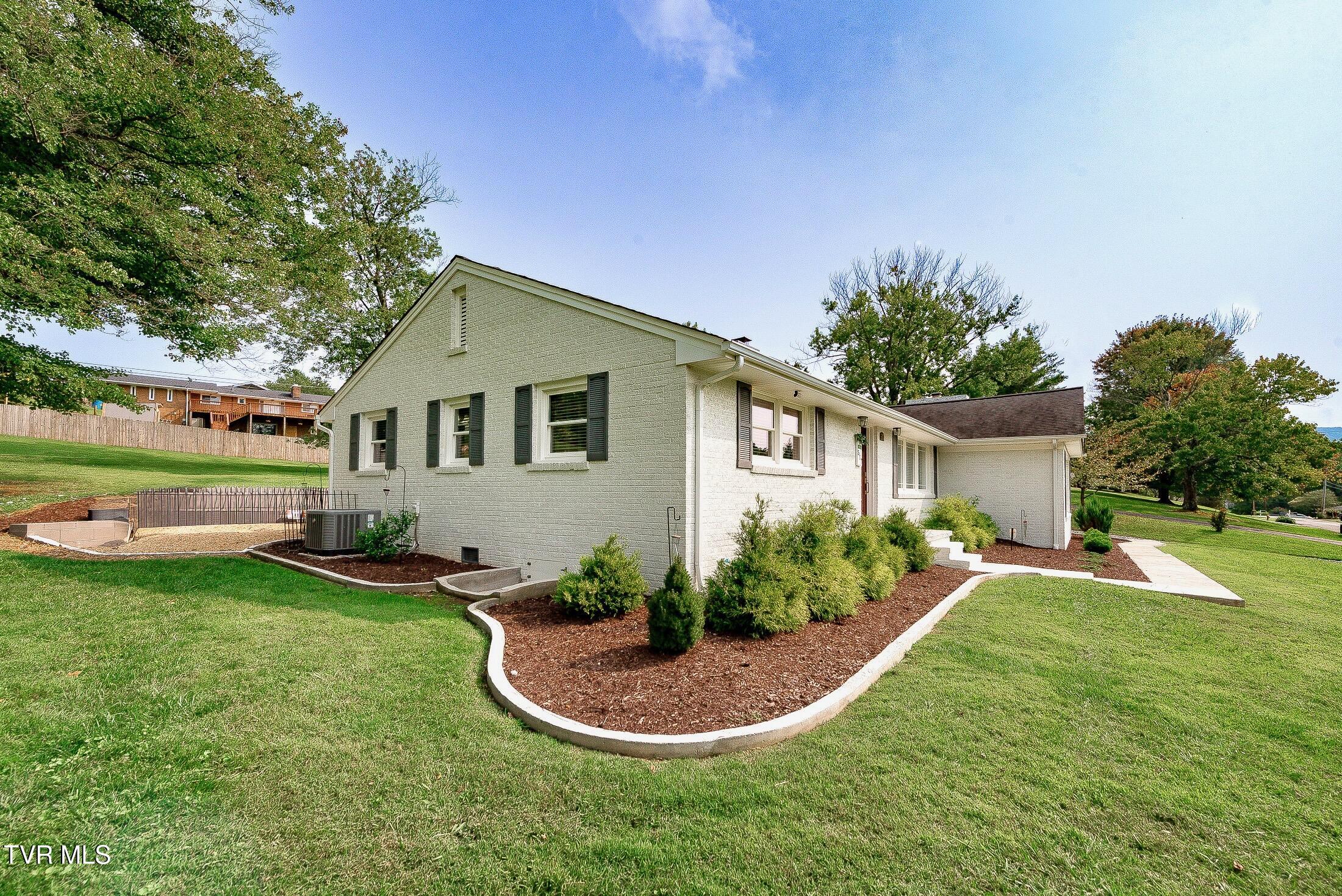 517 Forestdale Road Kingsport, TN 37660 - Photo 32 of 33 landscape