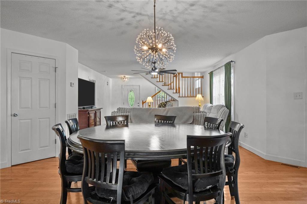 5172 Jordan Valley Road Trinity, NC 27370 - Photo 16 of 50 Dining Room
