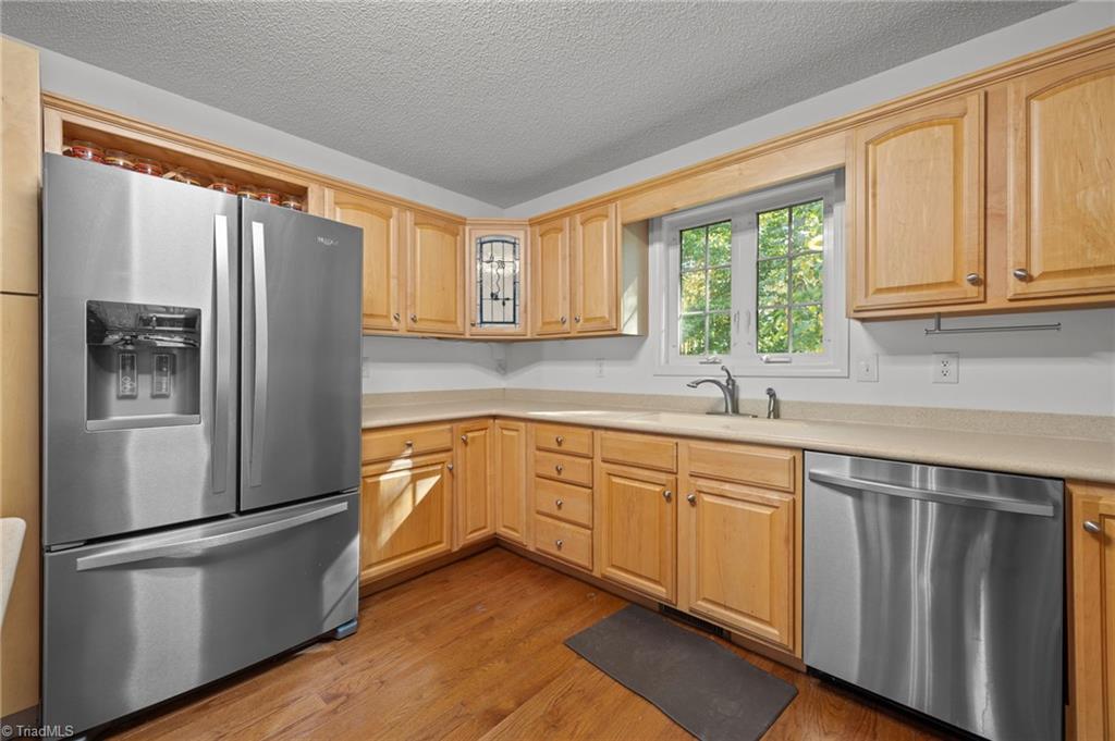 5172 Jordan Valley Road Trinity, NC 27370 - Photo 19 of 50 Kitchen