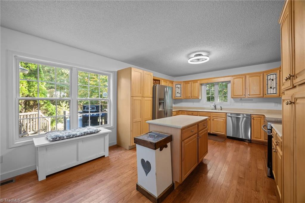 5172 Jordan Valley Road Trinity, NC 27370 - Photo 21 of 50 Kitchen