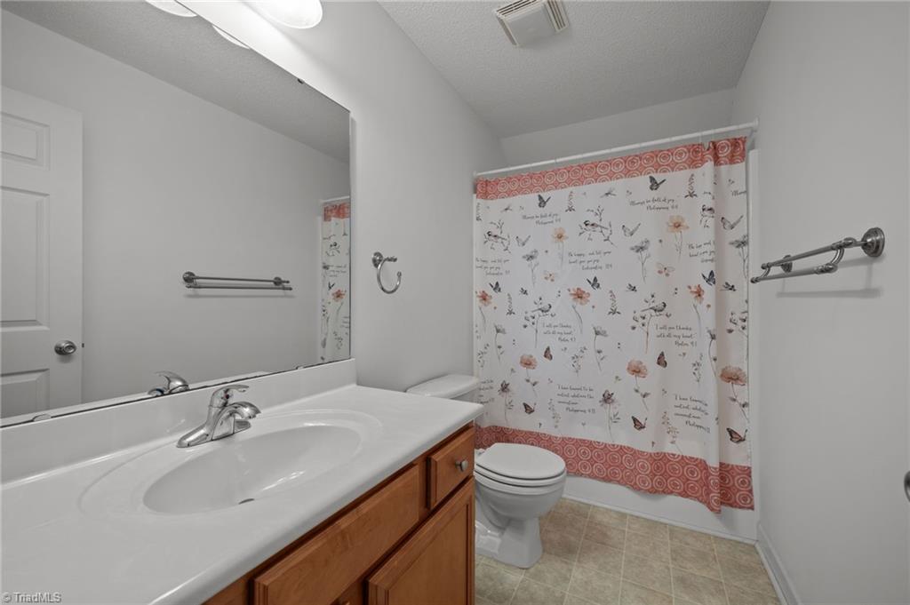 5172 Jordan Valley Road Trinity, NC 27370 - Photo 30 of 50 Bathroom