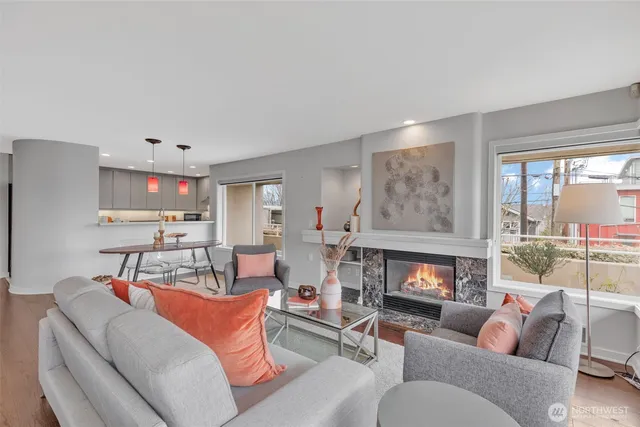 $739,900 | 1231 5th Avenue North, Unit 101, Seattle, WA 98109