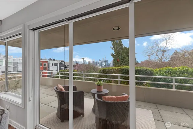 $739,900 | 1231 5th Avenue North, Unit 101, Seattle, WA 98109