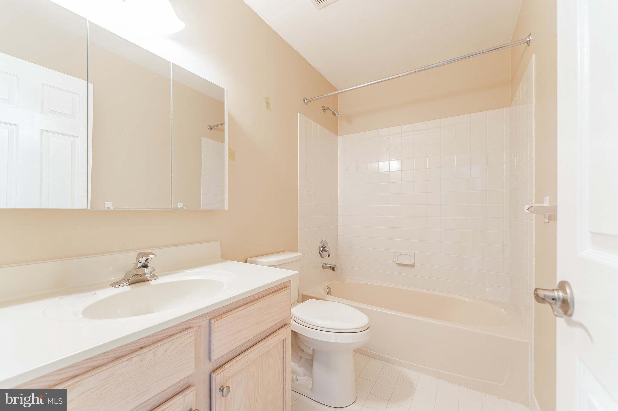 3403 Maplevale Circle Newtown Square, PA 19073 - Photo 40 of 52 Upper Level