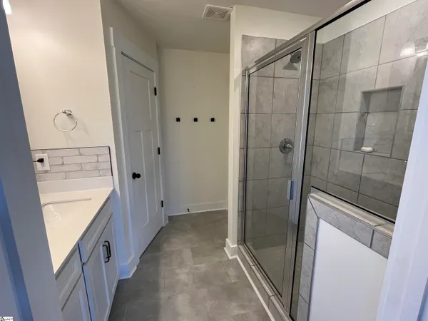 $1,850 | 267 Dalmatian Drive, Spartanburg, SC 29307