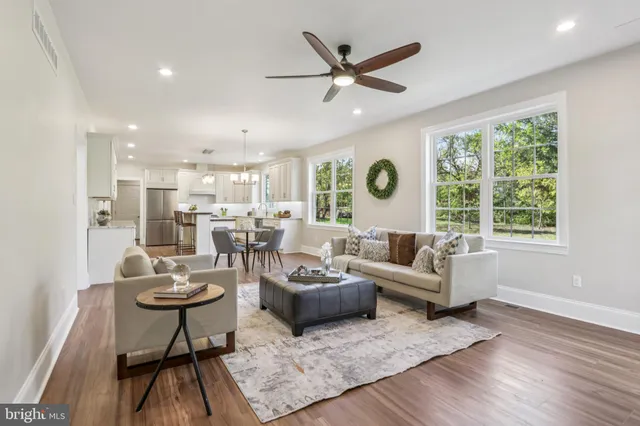 $989,000 | 1035 Snyder Avenue, Phoenixville, PA 19460