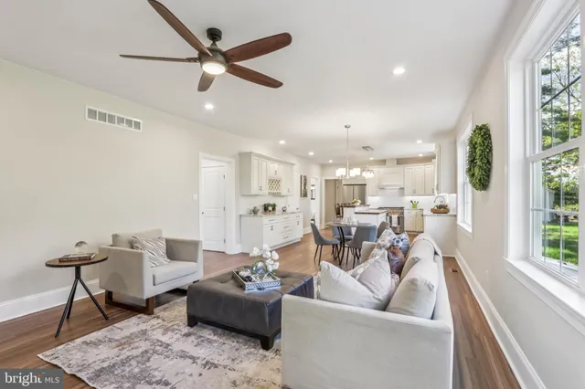 $989,000 | 1035 Snyder Avenue, Phoenixville, PA 19460