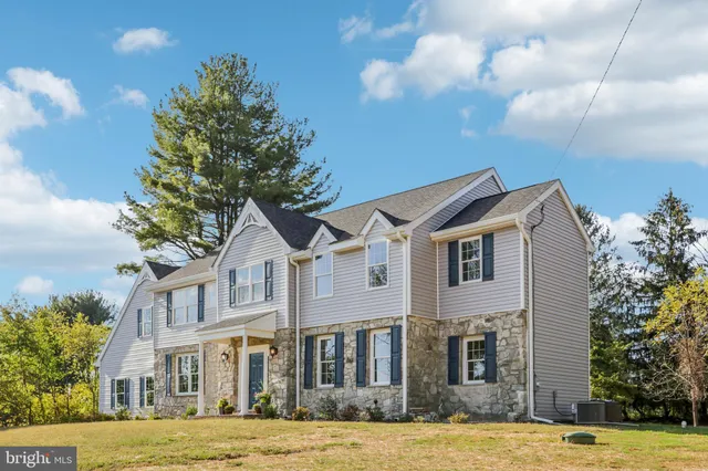 $989,000 | 1035 Snyder Avenue, Phoenixville, PA 19460