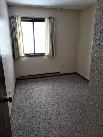 $735 | 511 Carolina Avenue, Unit 4, Hoffman, MN 56339