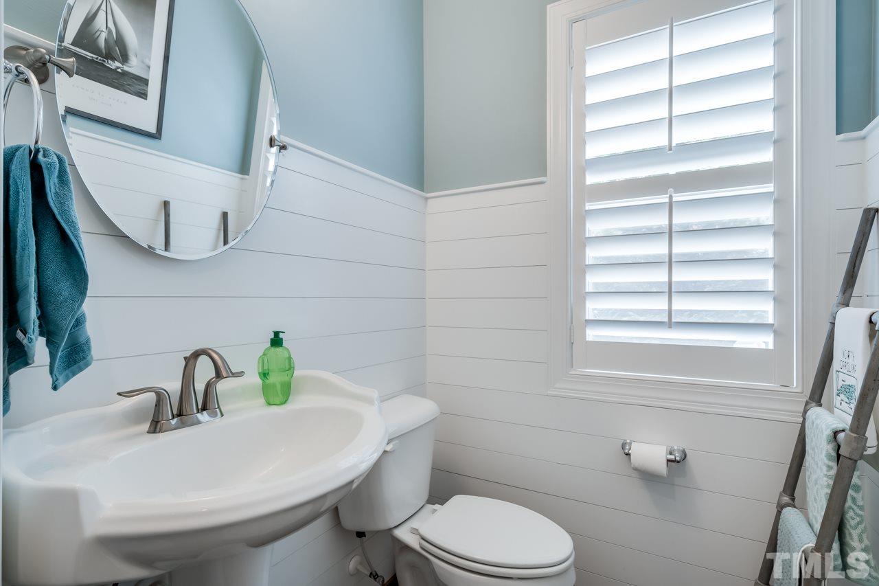 1208 Robinson Avenue Raleigh, NC 27610 - Photo 14 of 30