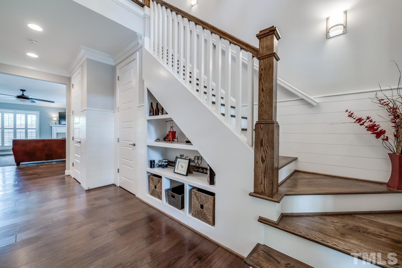 1208 Robinson Avenue Raleigh, NC 27610 - Photo 3 of 30