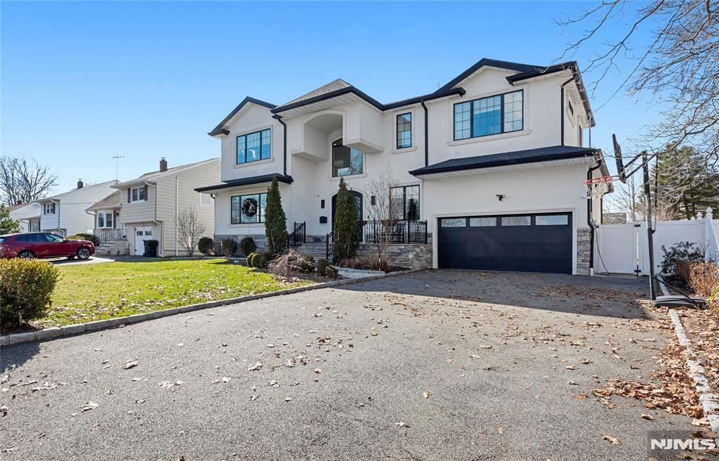 537 Spring Valley Road Paramus, NJ 07652 - Photo 35 of 36