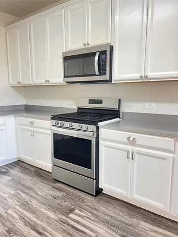 $2,075 | 14734 Jasper Stream Court, Houston, TX 77069