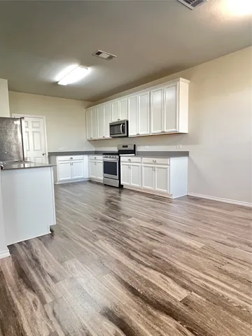 $2,075 | 14734 Jasper Stream Court, Houston, TX 77069