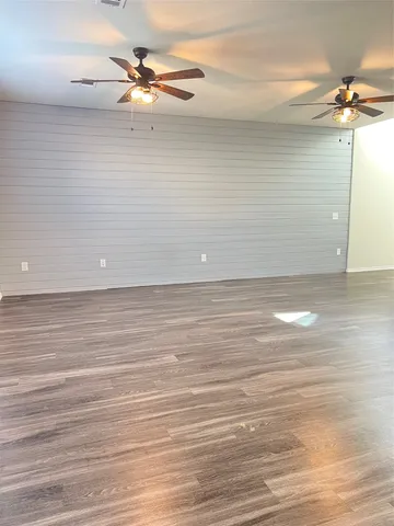 $2,075 | 14734 Jasper Stream Court, Houston, TX 77069