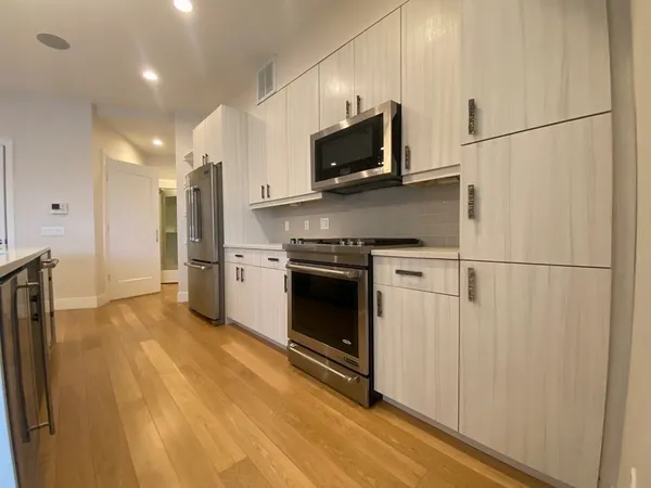 $4,500 | 488 Dorchester Avenue, Unit 2B, Boston, MA 02127