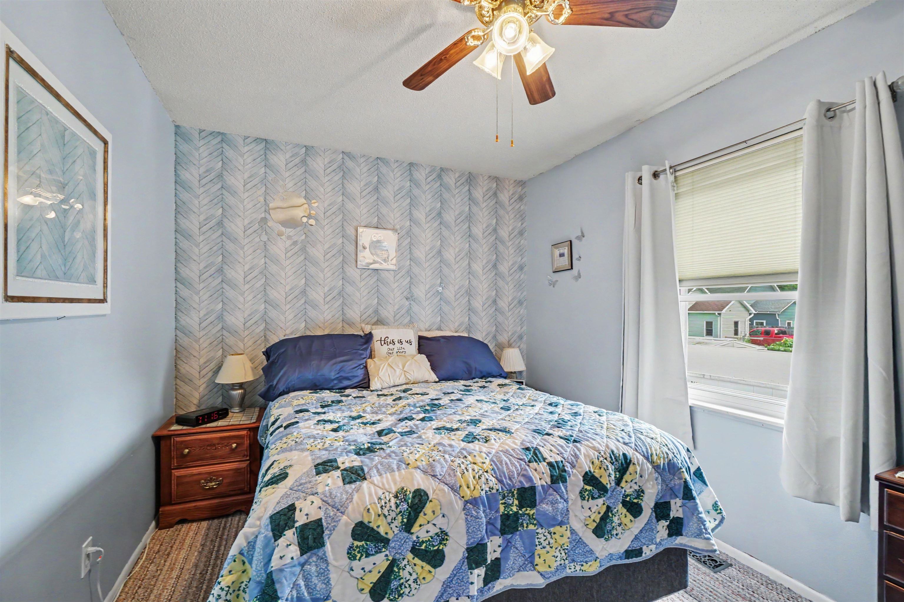 807 South Monroe Street Bay City, MI 48708 - Photo 8 of 20