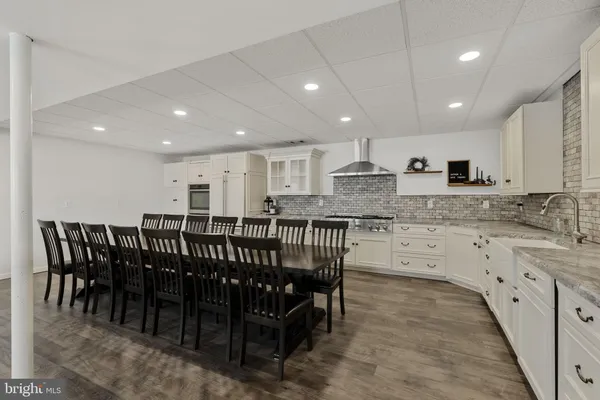 $325,000 | 159 Edgewood Drive, New Holland, PA 17557