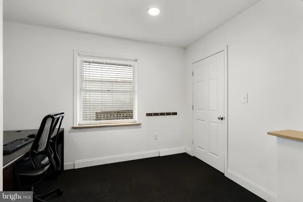 $325,000 | 159 Edgewood Drive, New Holland, PA 17557