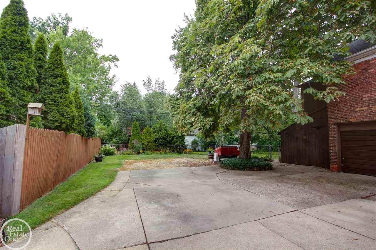 1165 Harvard Road Grosse Pointe Park, MI 48230 - Photo 50 of 50