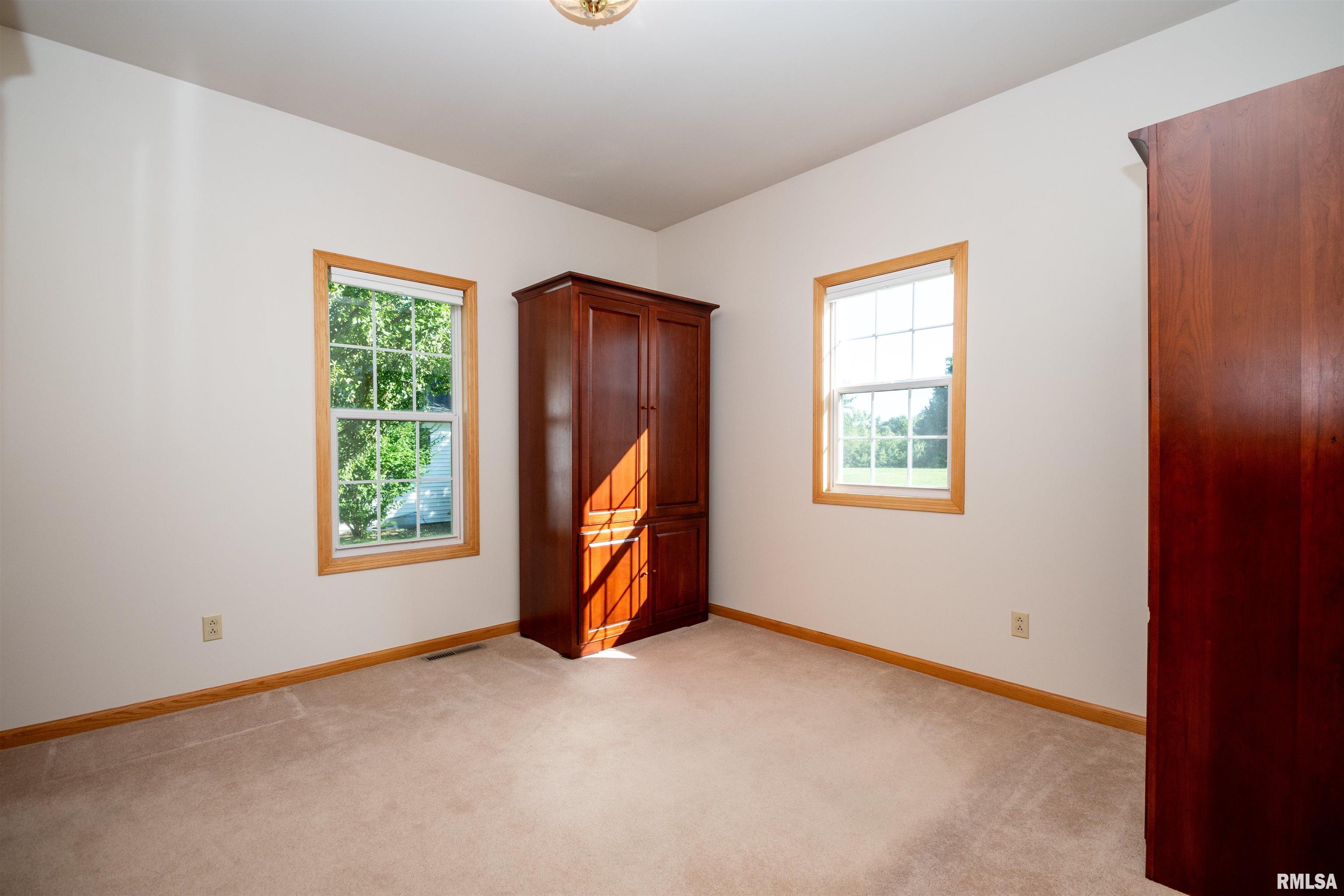 465 Town Hall Road Germantown Hills, IL 61548 - Photo 26 of 48