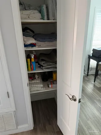 $123,000 | 600 Scenic Highway, Unit 209, Pensacola, FL 32503