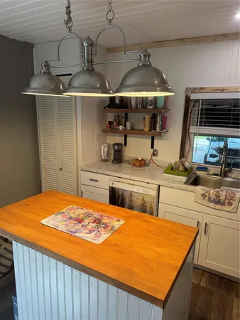 $125,000 | 13120 South Lee Shore Drive, Willis, TX 77318