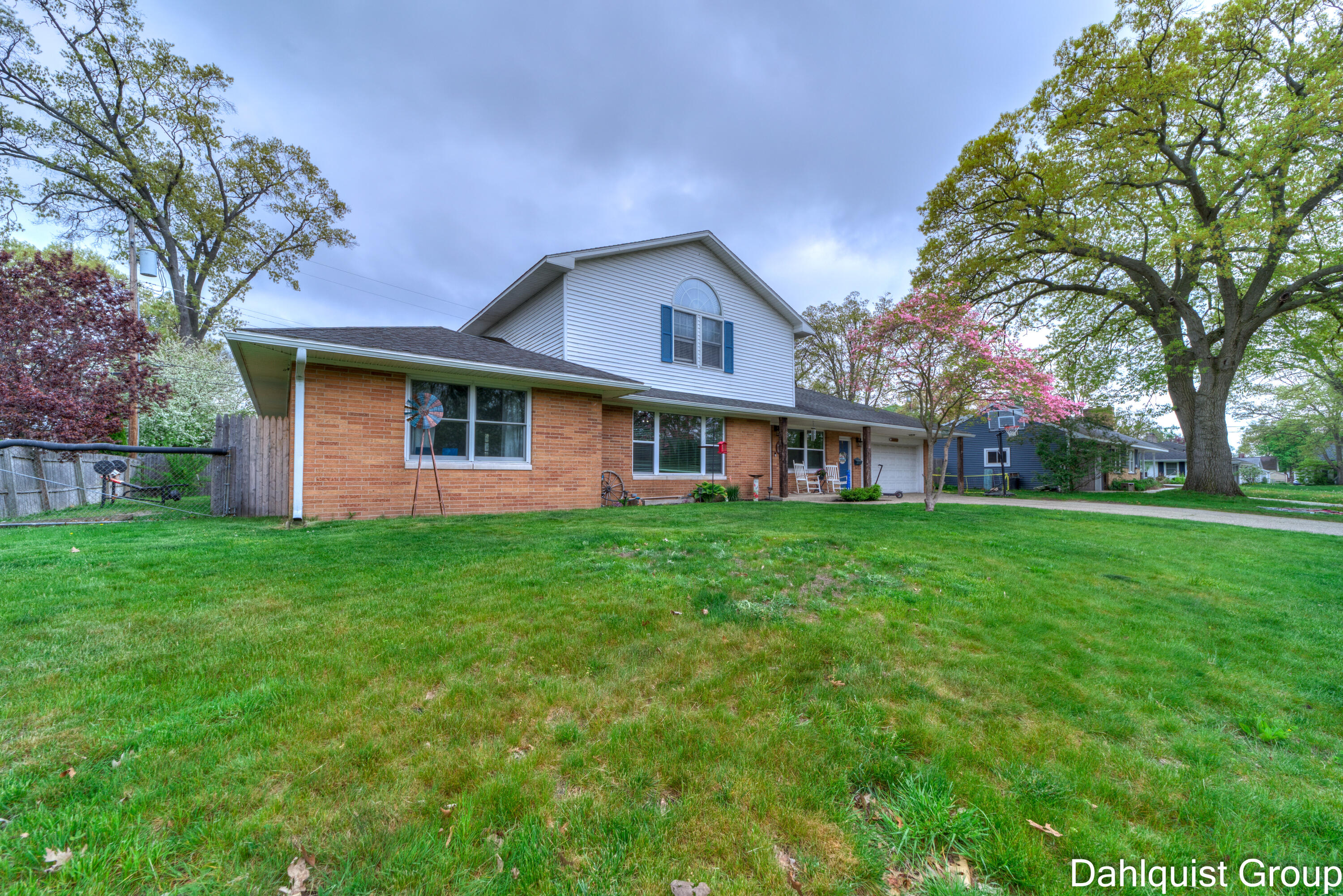 622 Pinewood Road Muskegon, MI 49445 - Photo 2 of 49 622 Pinewood (1 of 50)
