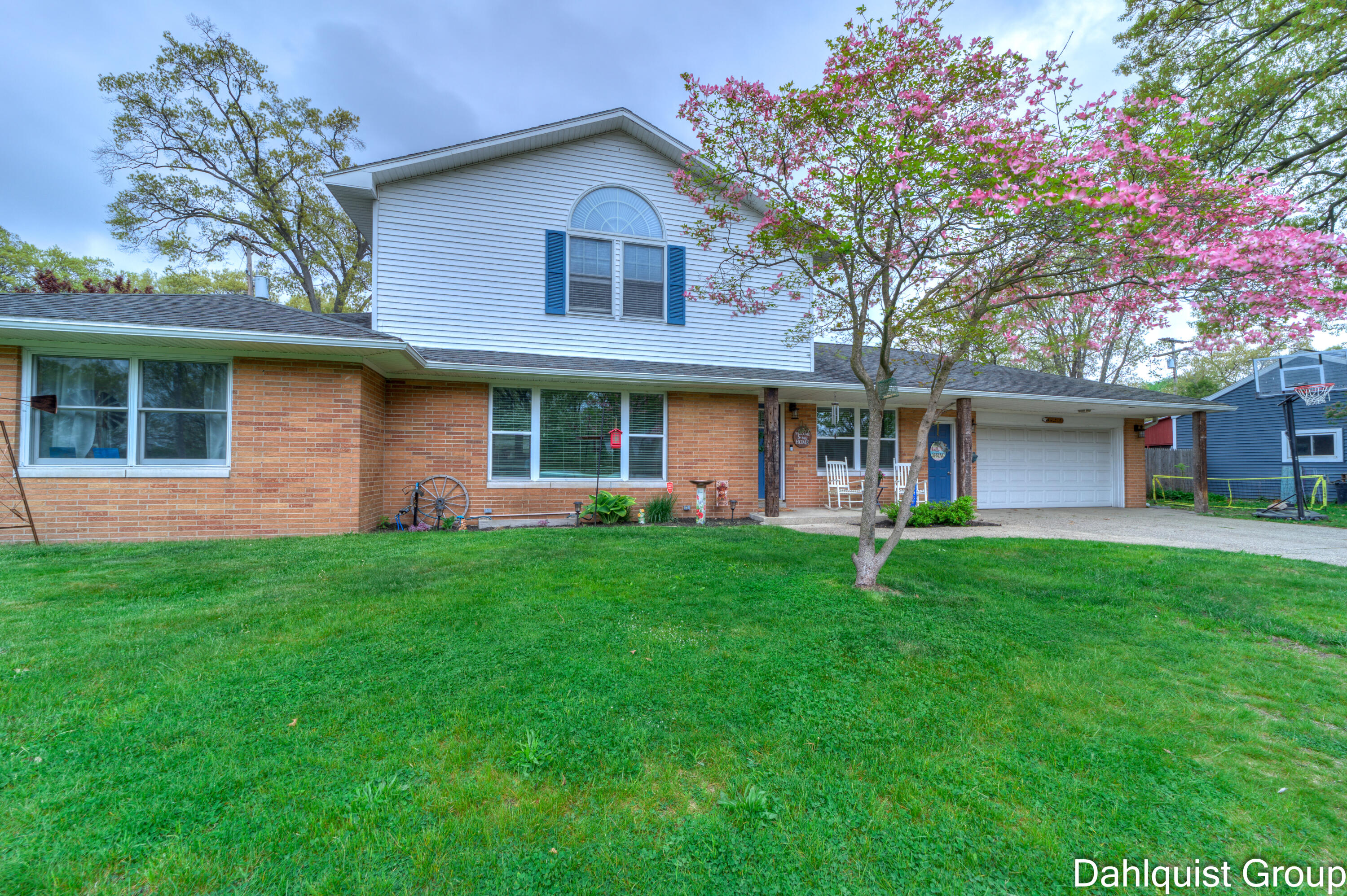 622 Pinewood Road Muskegon, MI 49445 - Photo 4 of 49 622 Pinewood (4 of 50)