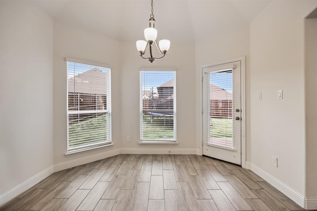 408 Piper Lane Fate, TX 75087 - Photo 16 of 40 Breakfast nook