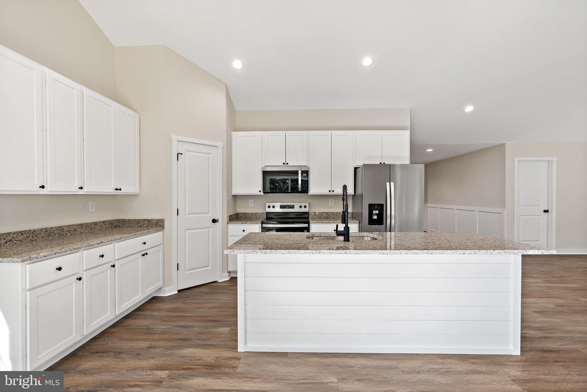 40 Mdg Berkeley Springs Berkeley Springs, WV 25411 - Photo 13 of 33