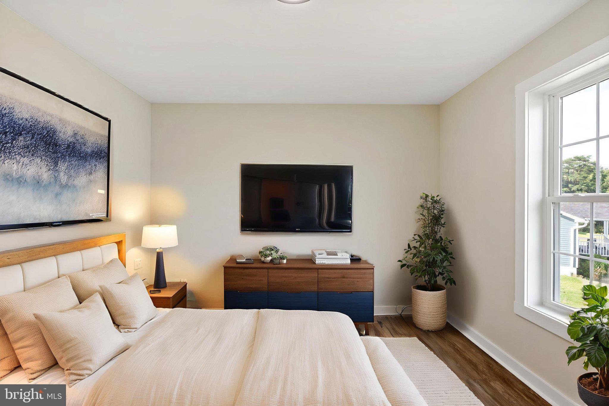 40 Mdg Berkeley Springs Berkeley Springs, WV 25411 - Photo 20 of 33 2nd Bedroom