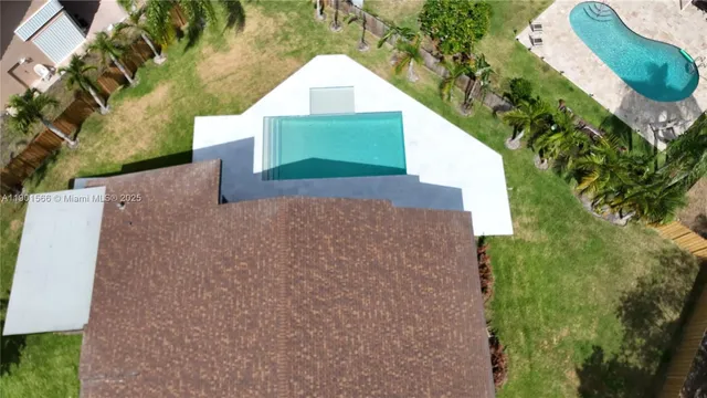 $1,890,000 | 842 West Coco Plum Circle, Plantation, FL 33324