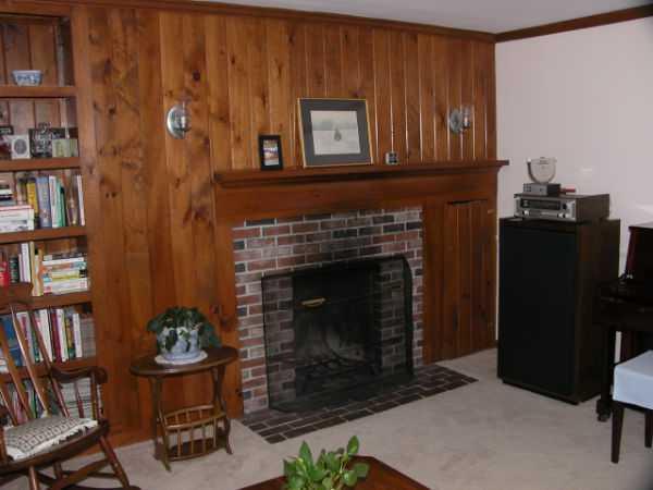 520 Surry Road Ellsworth, ME 04605 - Photo 13 of 35 Living Room.