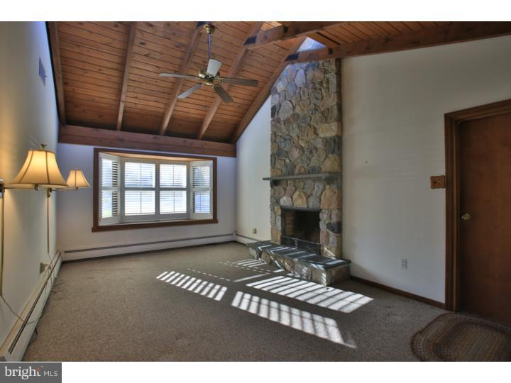 21 Beryl Road Paoli, PA 19301 - Photo 8 of 24 Family Room
