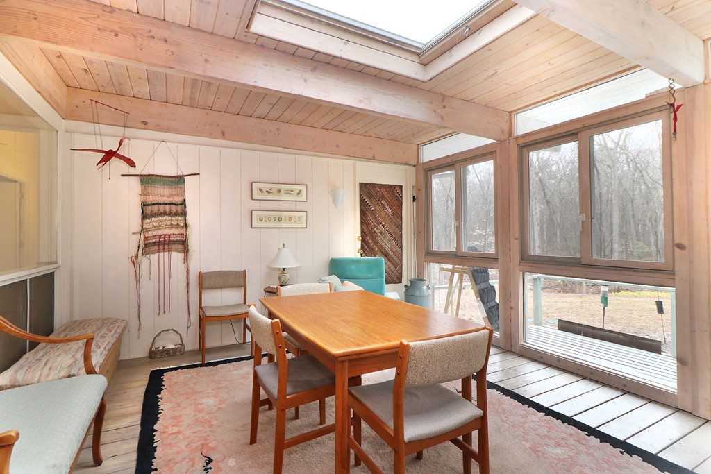15 Indian Ridge Road Natick, MA 01760 - Photo 4 of 27 Gallery Image 4