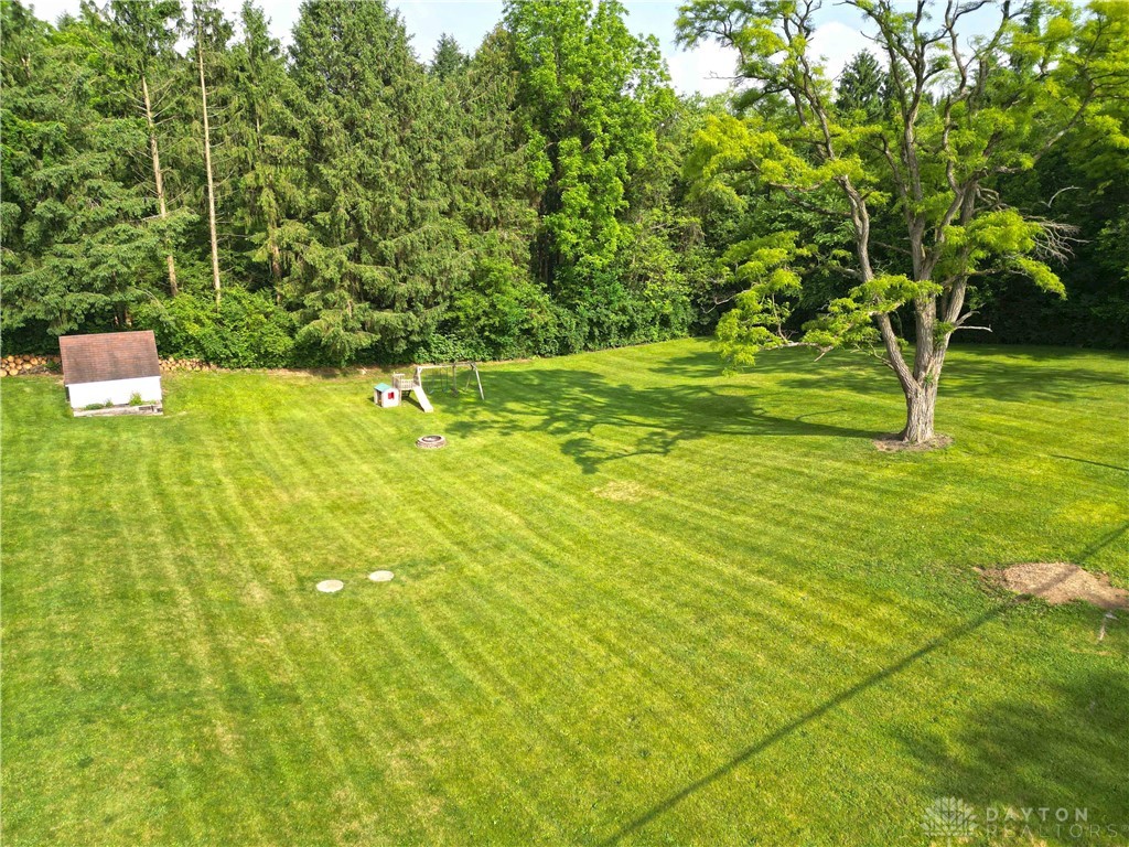 5485 Pitchin Road South Springfield, OH 45502 - Photo 3 of 43