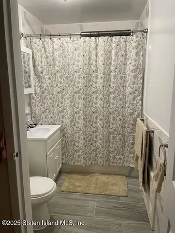 $189,000 | 2023 Belmont Avenue, Unit 5D | East Tremont