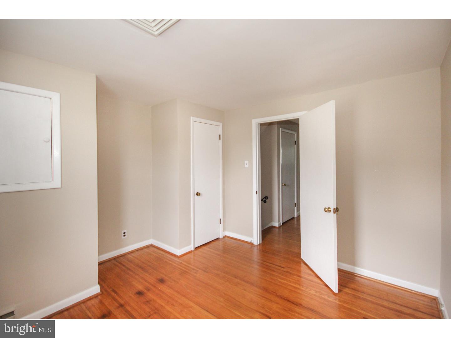 405 Cambridge Road Brookhaven, PA 19015 - Photo 13 of 21 Gallery Image 13