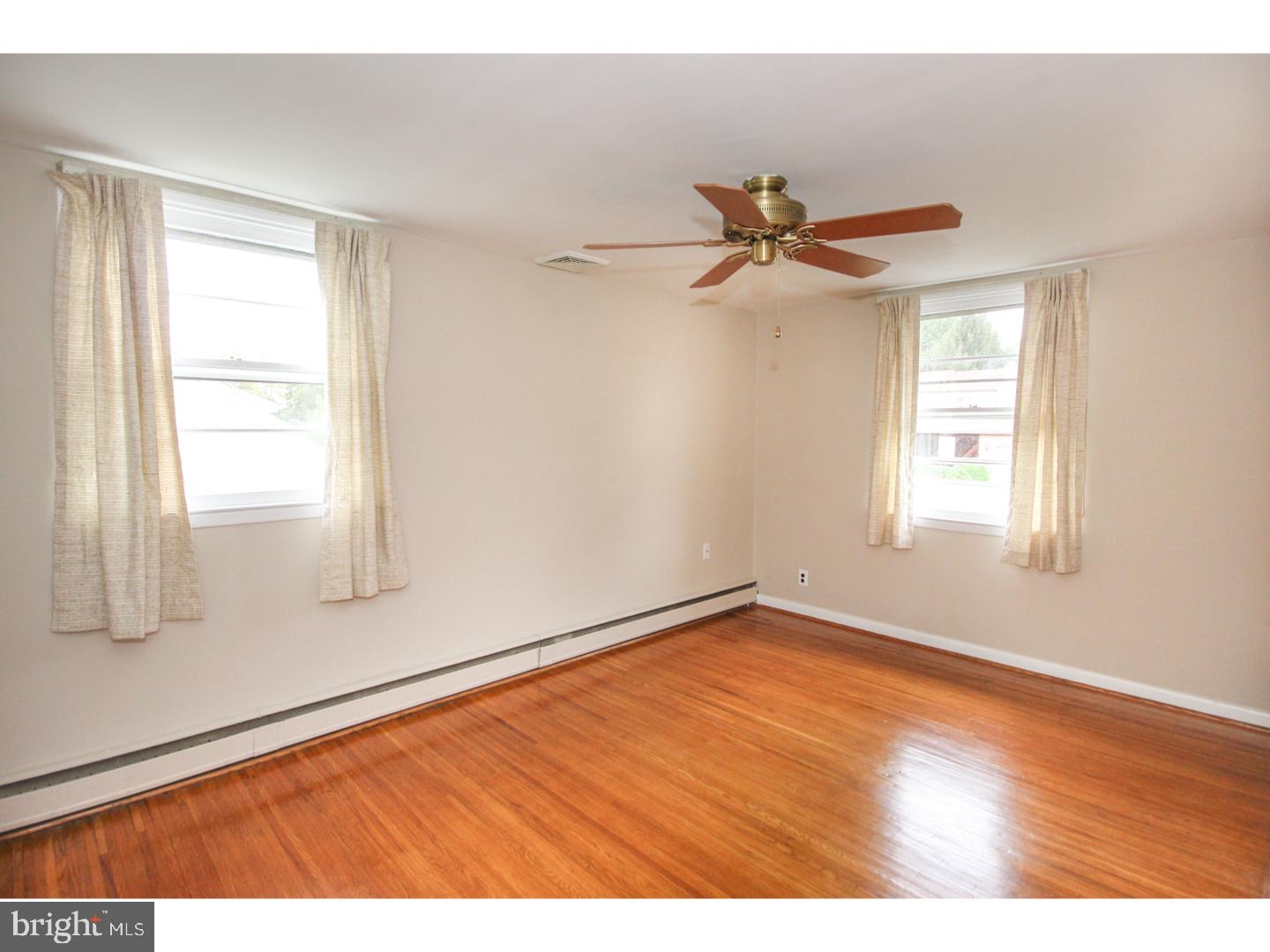 405 Cambridge Road Brookhaven, PA 19015 - Photo 9 of 21 Gallery Image 9