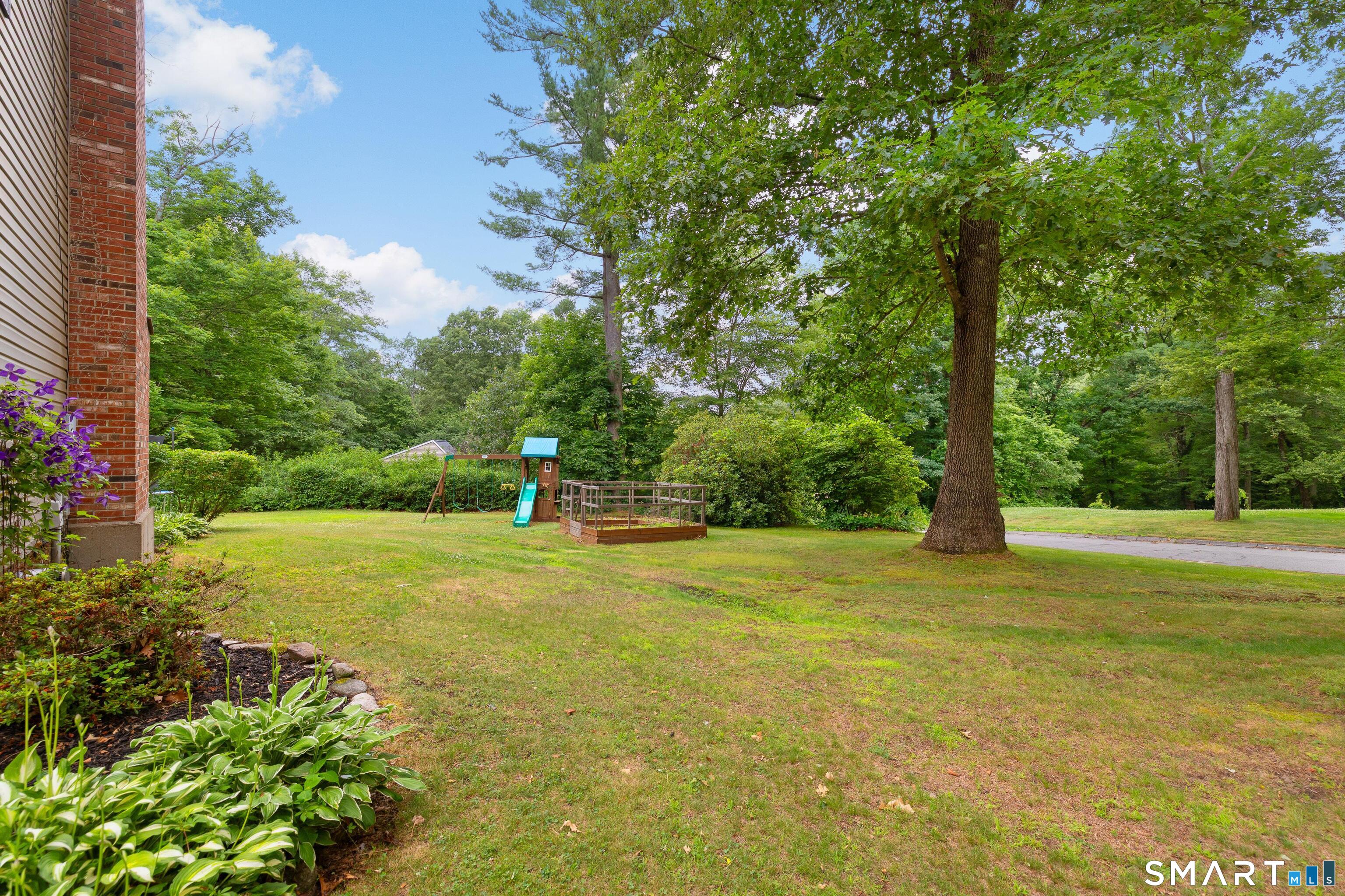 53 Colleen Street Killingly, CT 06239 - Photo 33 of 39