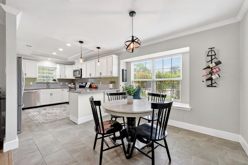 10114 Lawler Road Dallas, TX 75243 - Photo 11 of 32