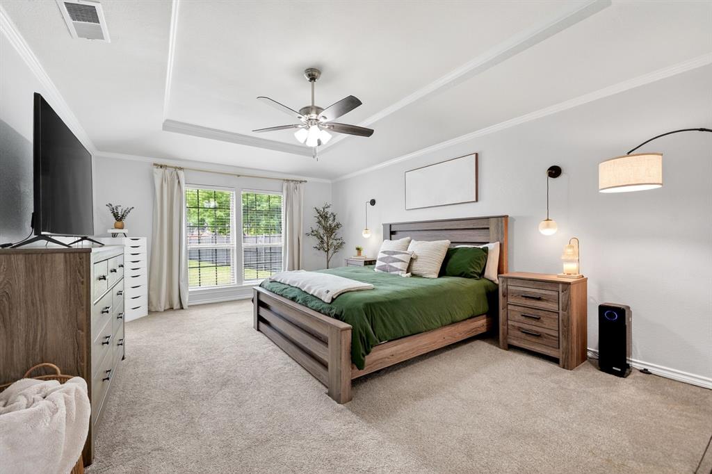 10114 Lawler Road Dallas, TX 75243 - Photo 12 of 32