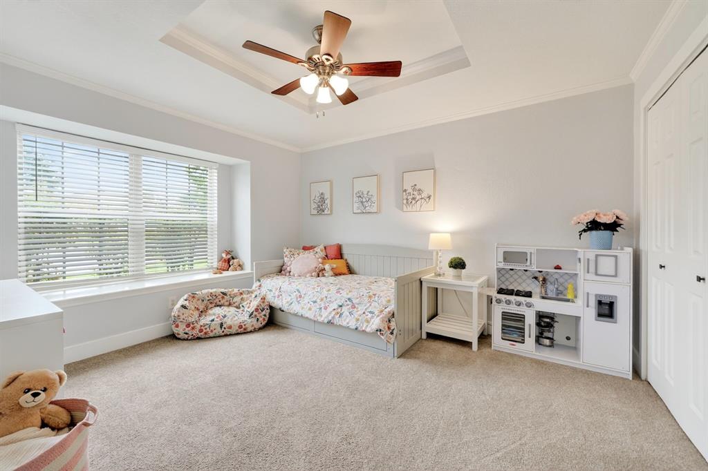 10114 Lawler Road Dallas, TX 75243 - Photo 18 of 32