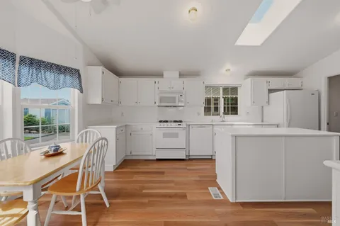 $185,000 | 572 Birchwood Drive, Petaluma, CA 94954