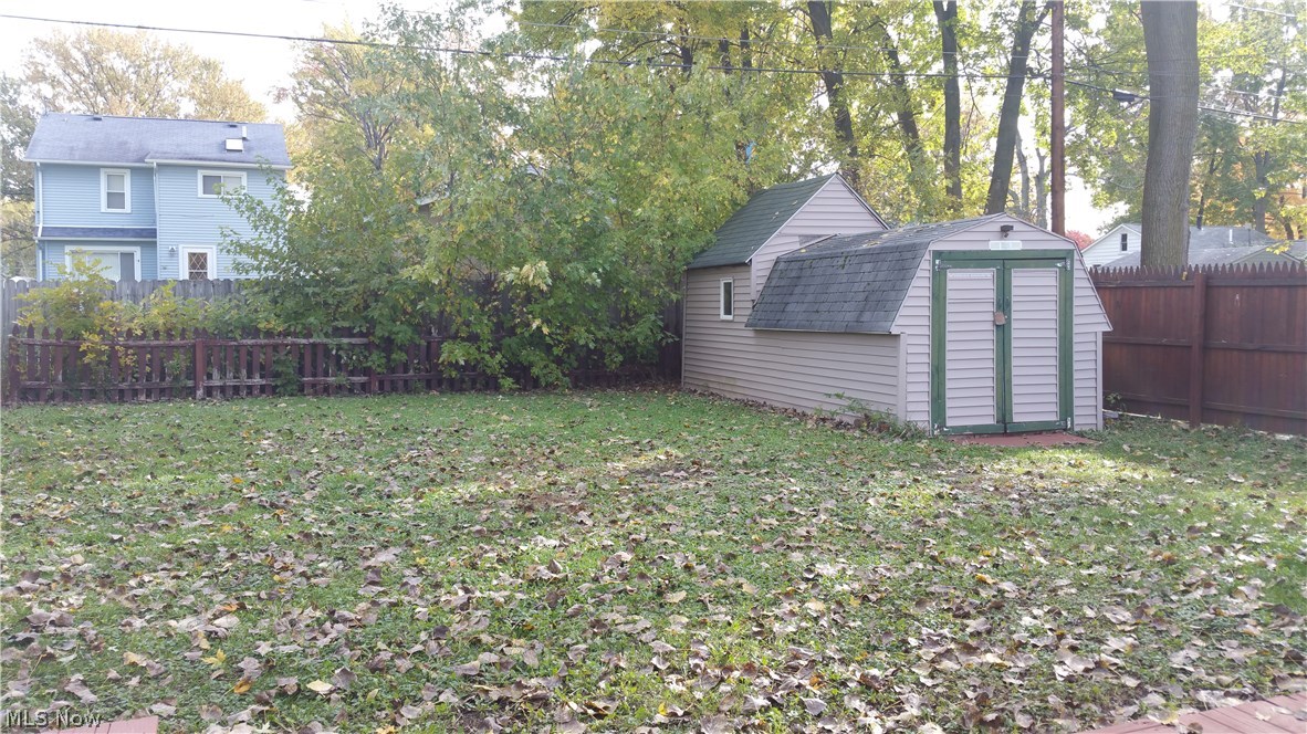 361 Abbe Road North Elyria, OH 44035 - Photo 9 of 11