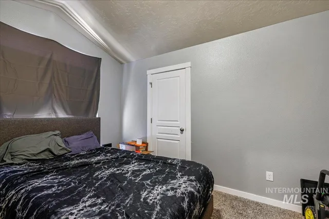 $395,000 | 740 Southwest Portal Street, Mountain Home, ID 83647