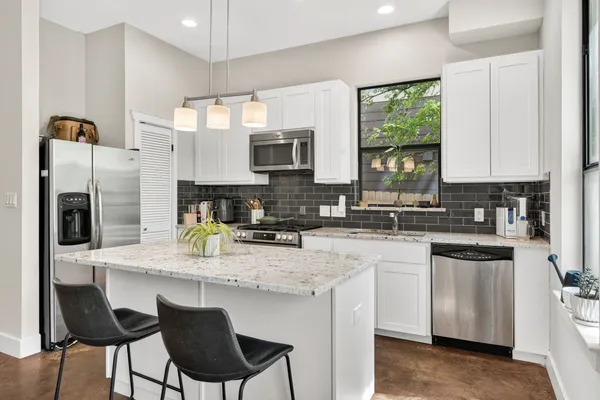 $3,000 | 3003 Lovell Drive, Unit A, Austin, TX 78723