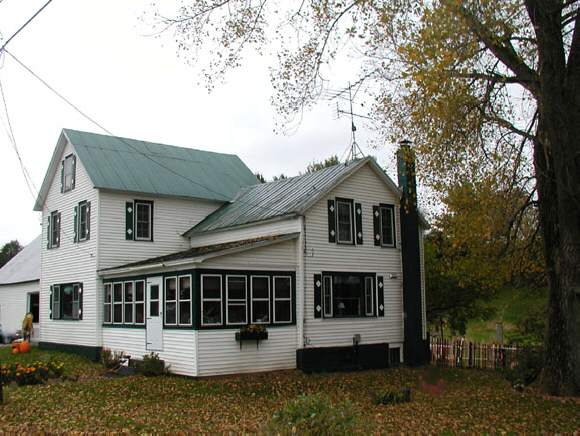 628 Brosseau Road Highgate, VT 05459 - Photo 1 of 12